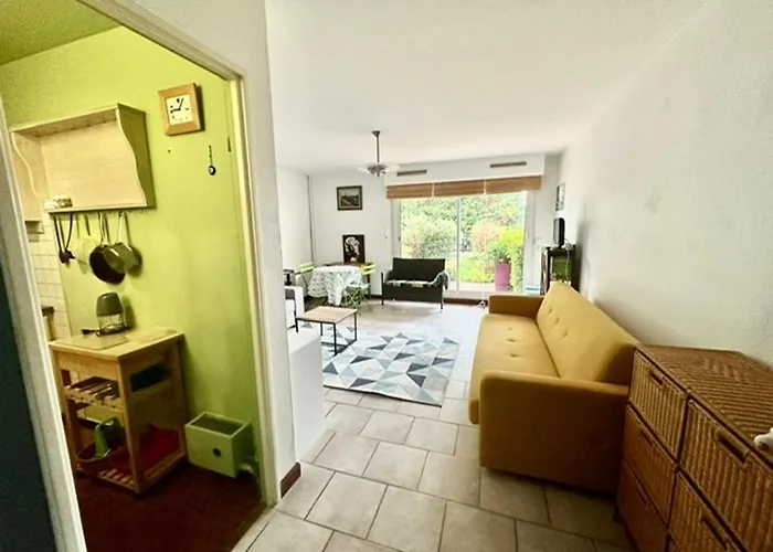 Avec Jardin Et Parking A - Fr-1-712-34 شقة *